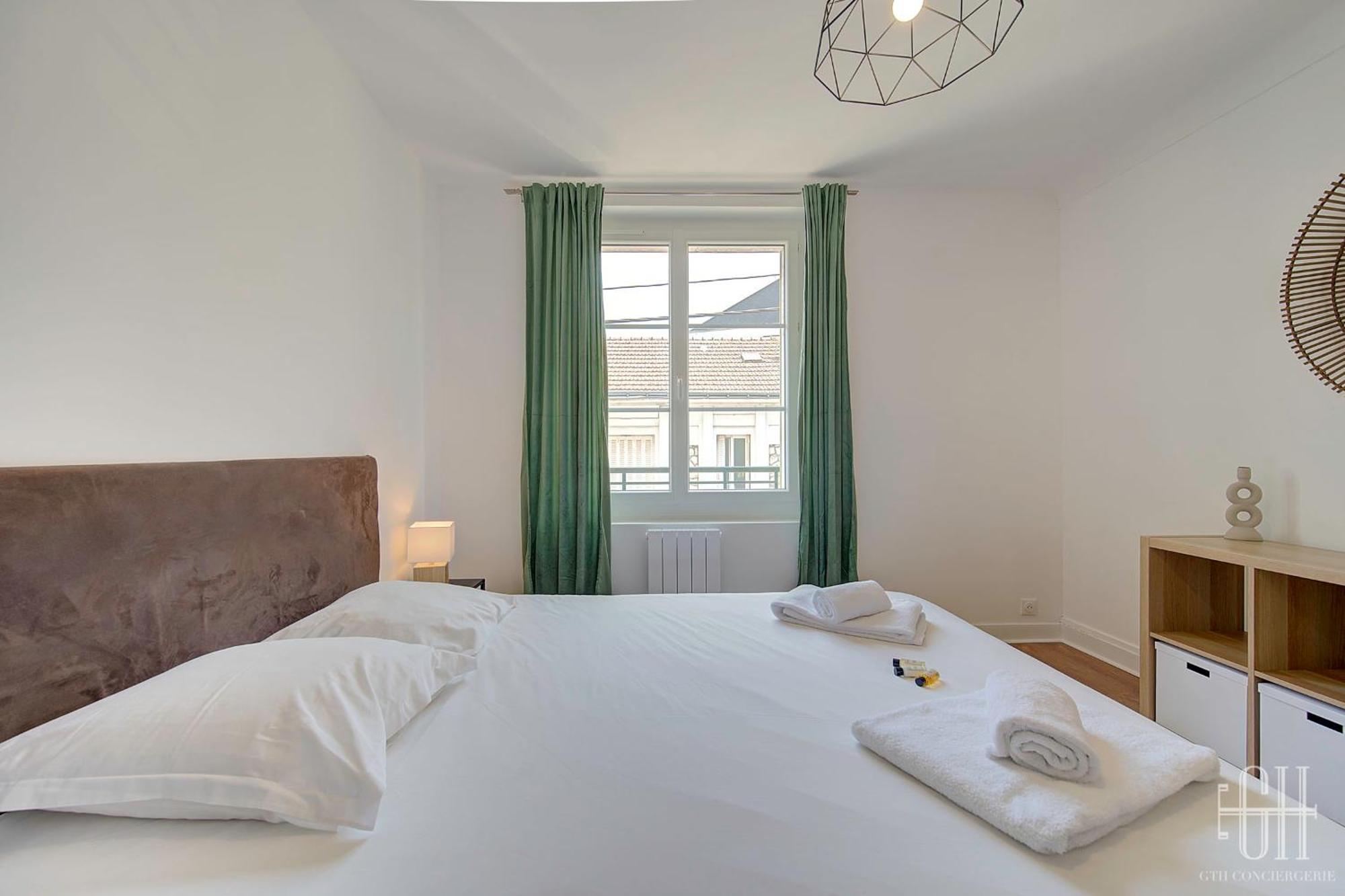 L'oiseau Blanc / - Piscine Du Apartamento Tours